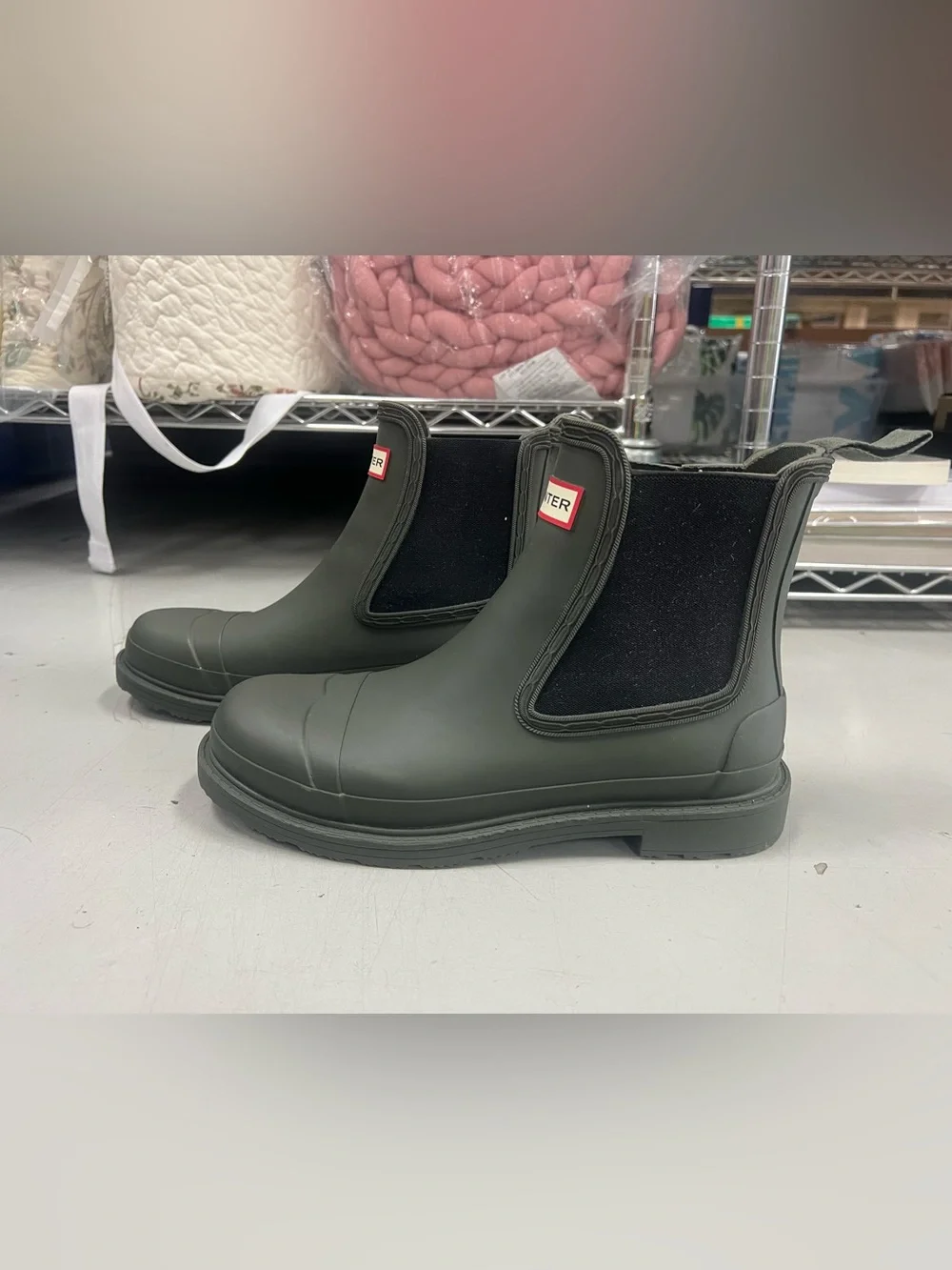 Hunter Men’s Original Chelsea Boots Size US 8.0